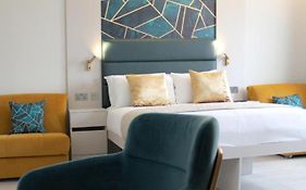 Nox West Hampstead